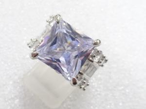 クリスタル　指輪(13.5号)